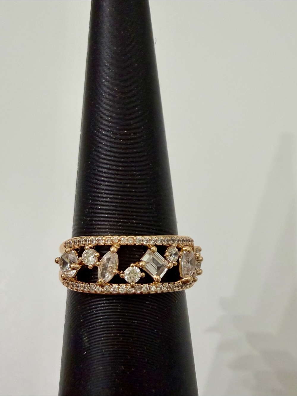 BP The Mia Ring